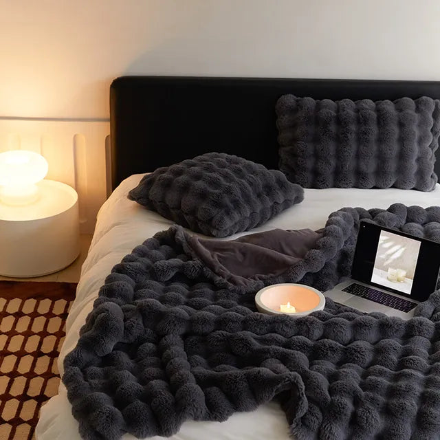 LuxeWarm Blanket