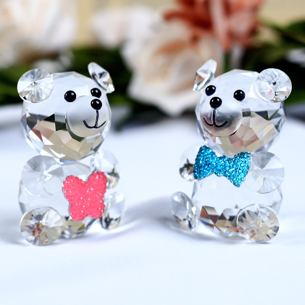 Cute Bear Crystal Figurine With A Heart Shaped Ornament