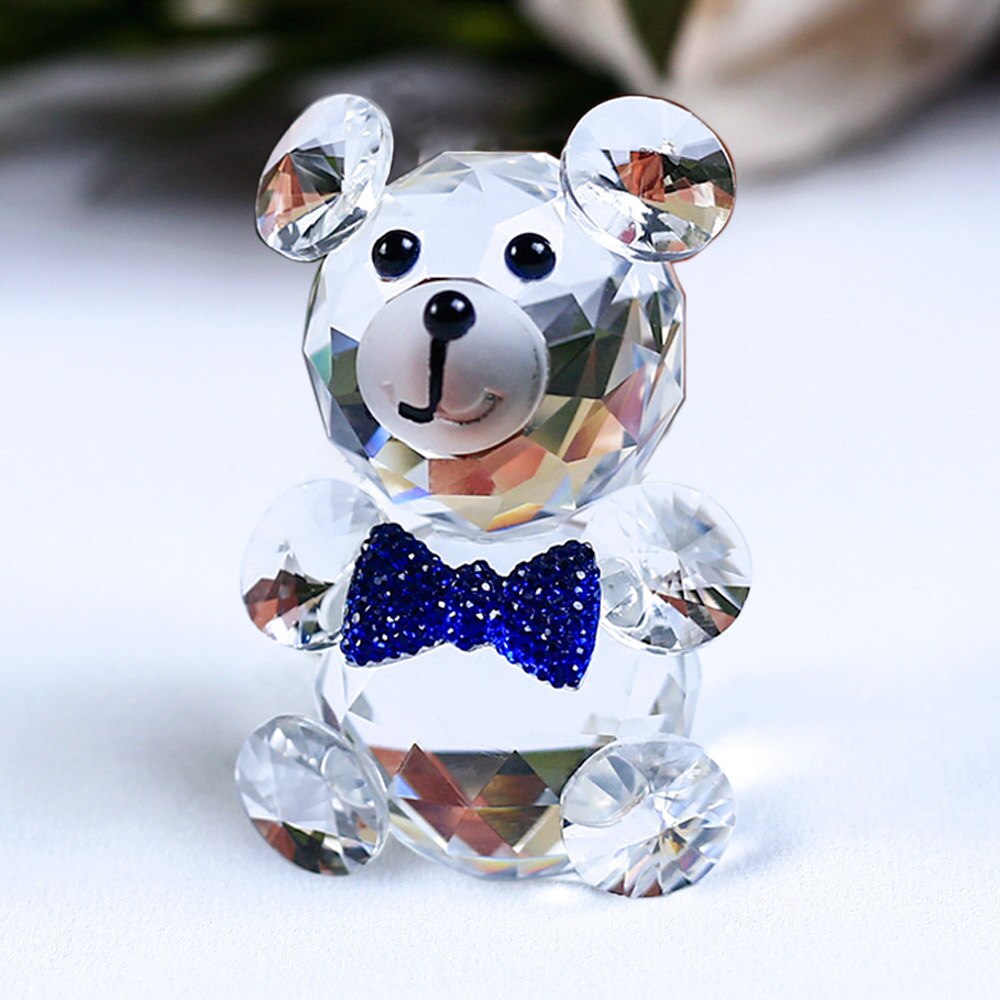 Cute Bear Crystal Figurine With A Heart Shaped Ornament