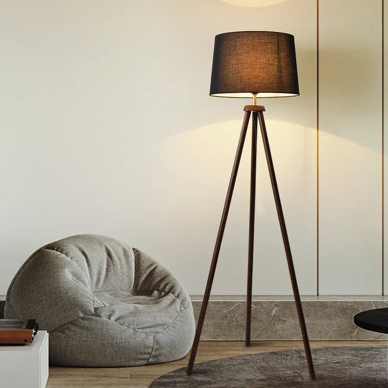 Mid-Century Tripod Floor Lamp | Timeless Charm Illumination