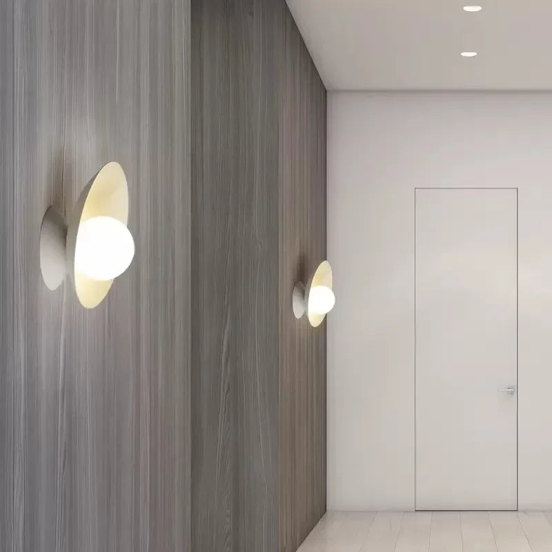 Minimalist Wall Light | Modern Simplicity for Any Space