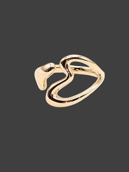 Open Heart Ring, Bold Gold Ring, Elegant Jewelry, Gifts, Anniversary, Valentine´s day, Women