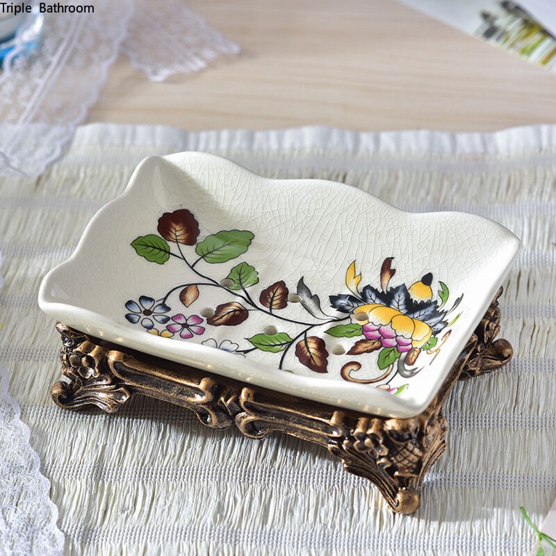 Vintage Charm Soap Dish: Elegant Design with Timeless Appeal