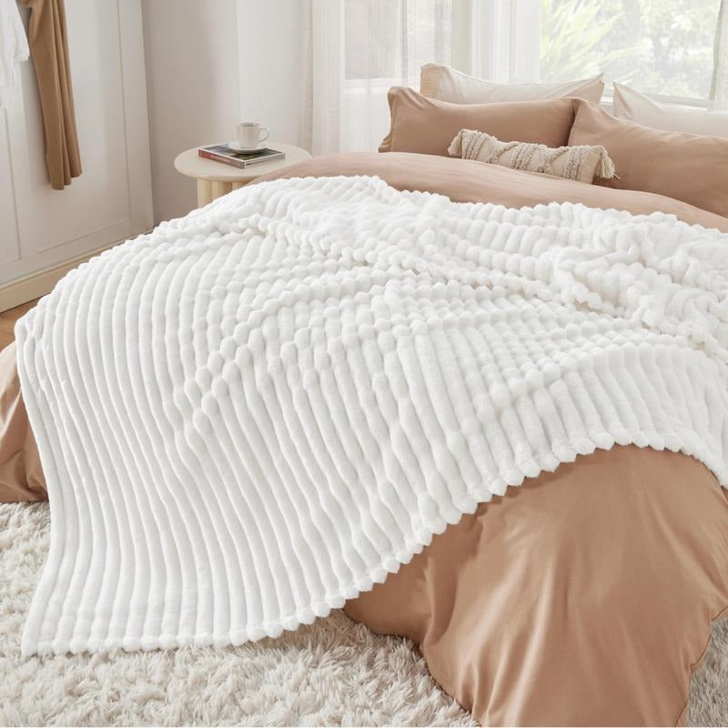 CozyStripe Blanket